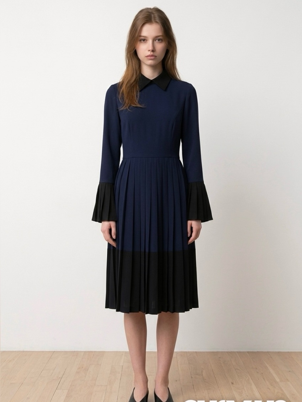 $1080 Mikael Aghal Pleated Structural Quite Luxury Couture Dress Size 0